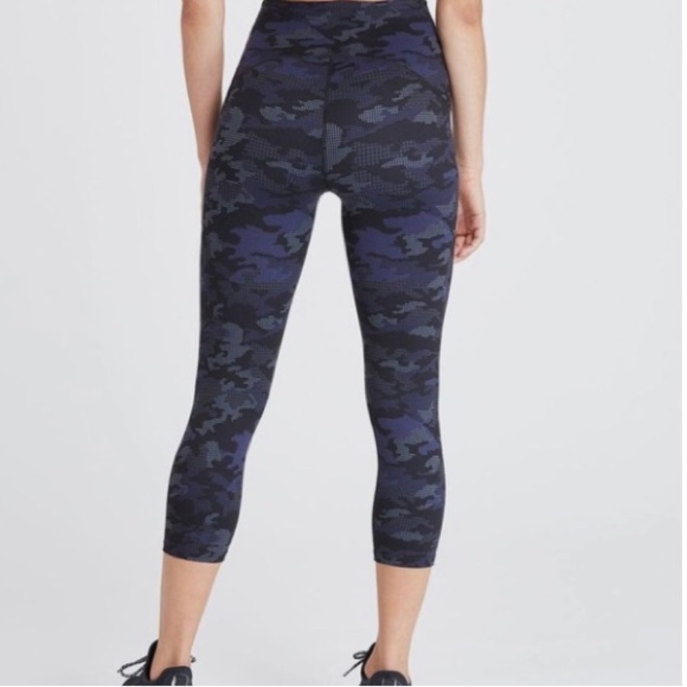 Spanx Crop Leggings